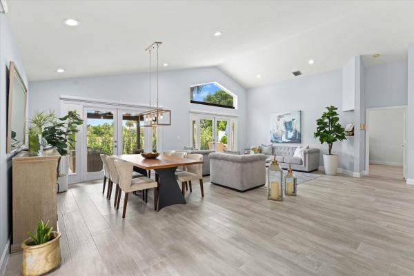 Meadow Lakes At Hillsboro Country Club, 10112 Aqua Vista Way, Boca Raton, Florida 33428, image 2