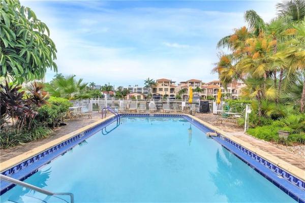125 Isle Of Venice Dr #4, Fort Lauderdale, Florida 33301, image 2