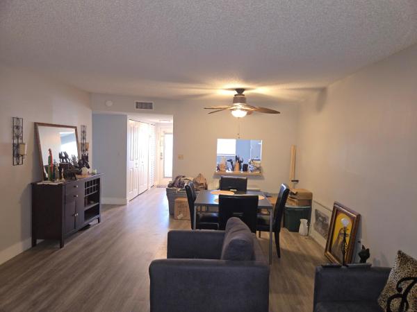 Sands Point, 8390 Sands Point Blvd #209F, Tamarac, Florida 33321, image 1