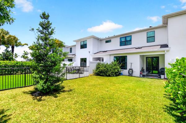 7351 Lenora Ln, Lake Worth, Florida 33467, image 3