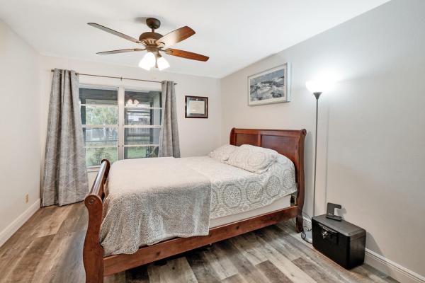 Jupiter Village, 113 Pinewood Ct, Jupiter, Florida 33458, image 3