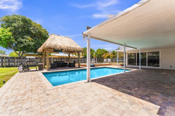 Boca Raton Square, 1472 SW 13th St, Boca Raton, Florida 33486, image 3