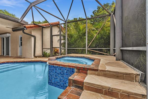 Les Jardins At Woodmont, 7908 NW 85th Ter, Tamarac, Florida 33321, image 3