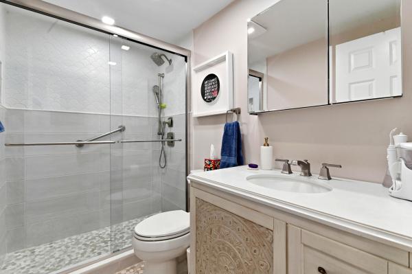 Royal Saxon, 2840 S Ocean Blvd #1090, Palm Beach, Florida 33480, image 1