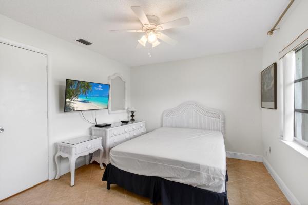 Delray Villas 4 & 5, 6038 Lasalle Rd, Delray Beach, Florida 33484, image 2