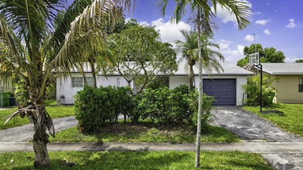 Sunrise Golf Village, 5940 NW 16th St, Sunrise, Florida 33313, image 3