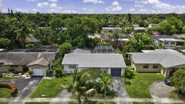 Sunrise Golf Village, 5940 NW 16th St, Sunrise, Florida 33313, image 2