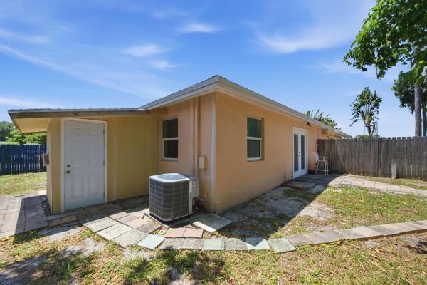 Cannongate, 5256 Cannon Way, West Palm Beach, Florida 33415, image 3