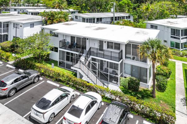 1045 SE 15th St #13d, Fort Lauderdale, Florida 33316, image 1