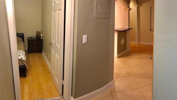 Victoria Courts, 901 NE 3rd St #101, Fort Lauderdale, Florida 33301, image 2