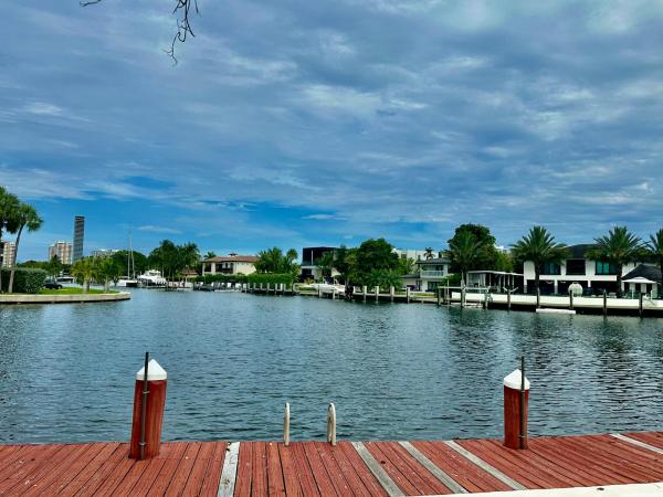 Casa Paradiso, 580 Egret Dr #305, Hallandale Beach, Florida 33009, image 1