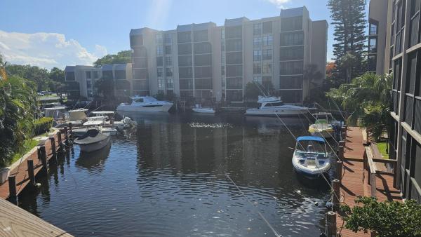 Boca Bayou, 1 Royal Palm Way #1010, Boca Raton, Florida 33432, image 1