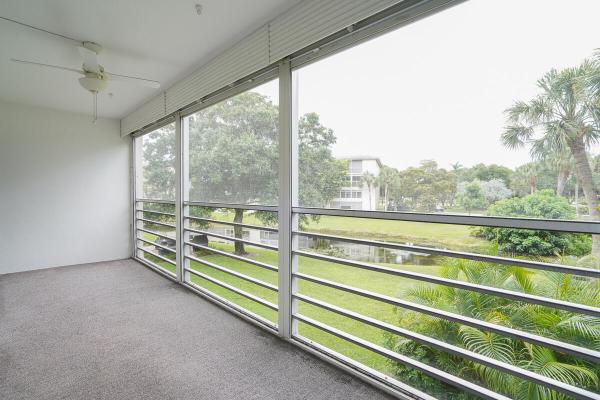 Martinique Village, 4401 Martinique Ct #D2, Coconut Creek, Florida 33066, image 3