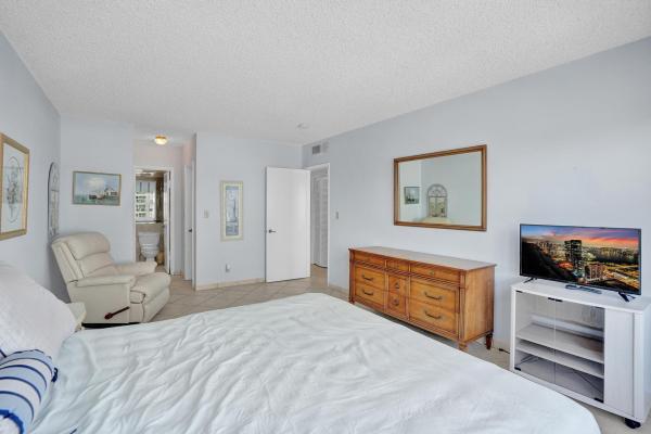 Ocean Summit, 4010 Galt Ocean Dr #310, Fort Lauderdale, Florida 33308, image 3