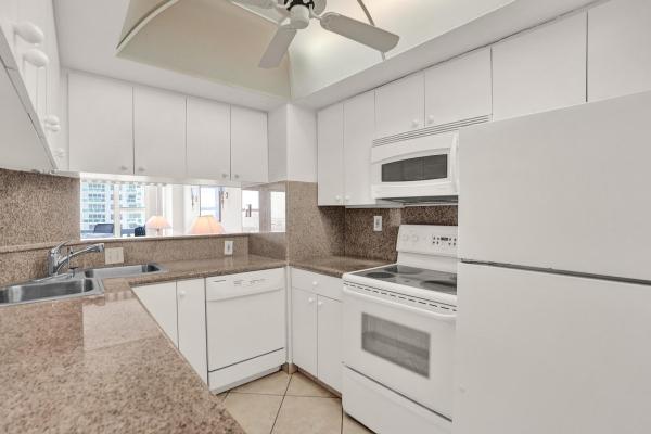 Ocean Summit, 4010 Galt Ocean Dr #310, Fort Lauderdale, Florida 33308, image 3