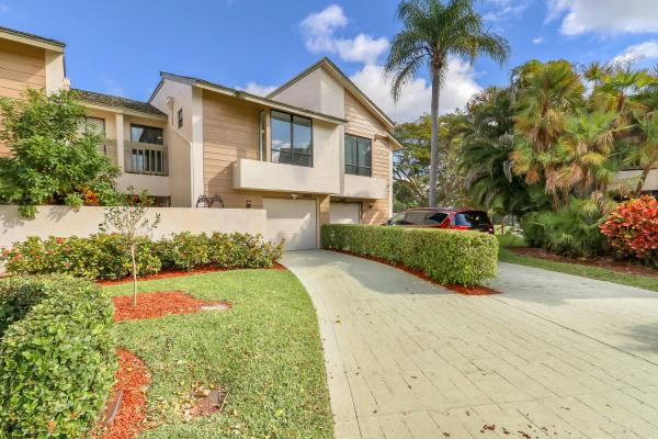 Ironwedge, 22874 Ironwedge Dr, Boca Raton, Florida 33433, image 1