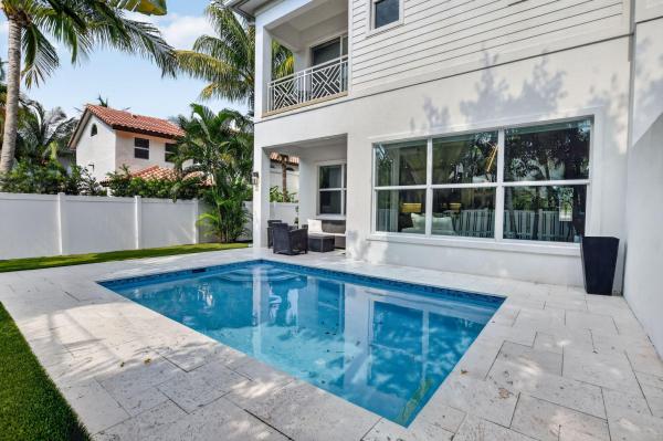 Boca Raton Riviera, 500 NE Wavecrest Way, Boca Raton, Florida 33432, image 1