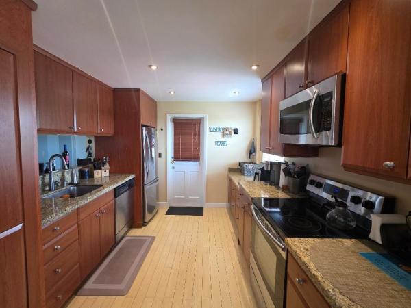 Briarwood Club, 9101 W Sample Rd #501, Coral Springs, Florida 33065, image 3