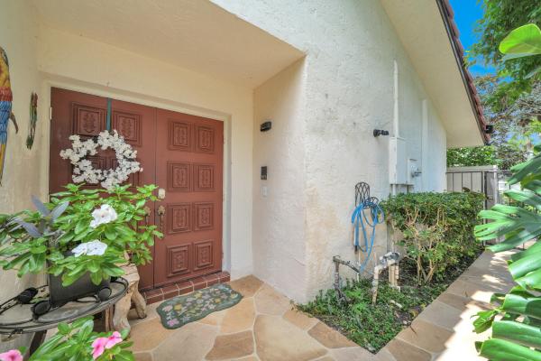 21381 Sonesta Way, Boca Raton, Florida 33433, image 2