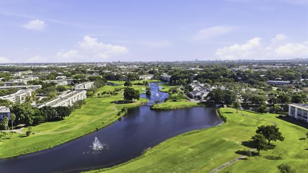 Victoria Village, 2901 Victoria Cir #B2, Coconut Creek, Florida 33066, image 2