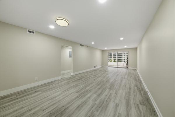 Victoria Village, 2901 Victoria Cir #B2, Coconut Creek, Florida 33066, image 3