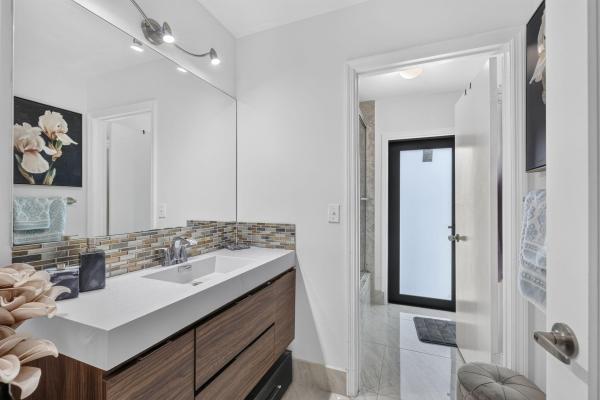 Shannon Lake Estates, 912 NW 132nd Ave, Sunrise, Florida 33325, image 2