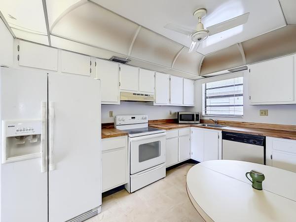 48 Piedmont A, Delray Beach, Florida 33484, image 1