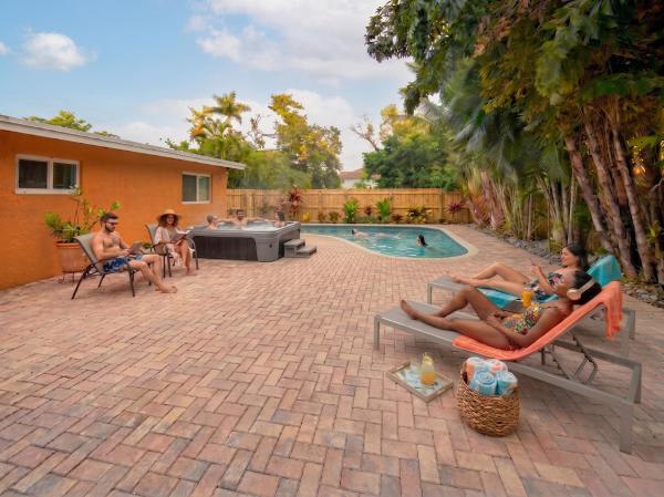 Marilynn Gardens, 1500 SW 22nd St, Fort Lauderdale, Florida 33315, image 3