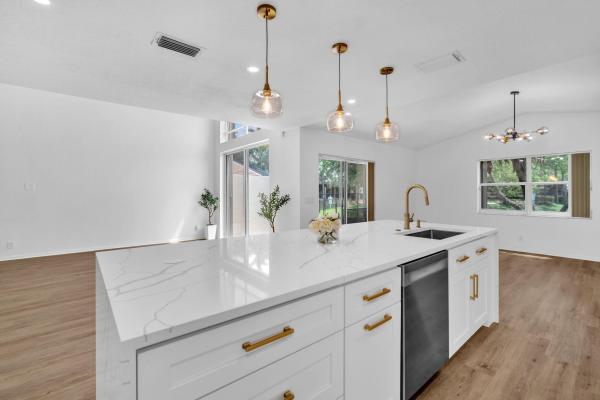 Brittany Park, 6511 Pelican Ter, Coconut Creek, Florida 33073, image 3