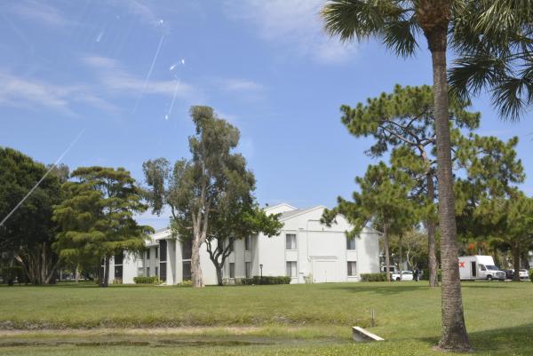 3726 Savoy Ln #D2, West Palm Beach, Florida 33417, image 3