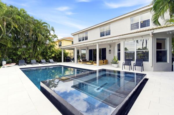 Saturnia, 19123 Two River Ln, Boca Raton, Florida 33498, image 1