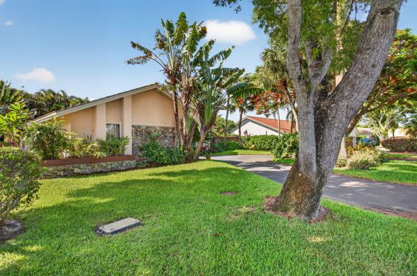 Cypress Isle, 11244 NW 10th Mnr, Coral Springs, Florida 33071, image 3