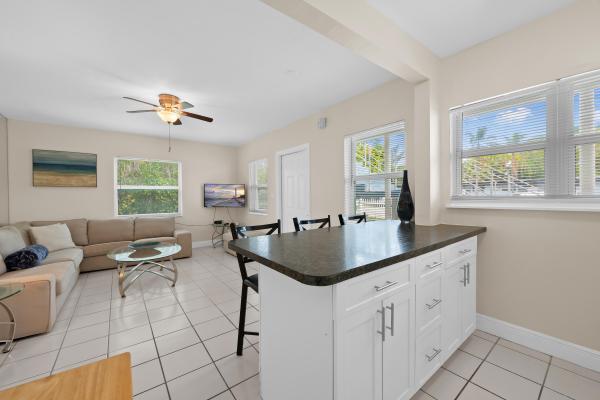Holiday Isle Yacht Club, 741 Bayshore Dr #16N, Fort Lauderdale, Florida 33304, image 3