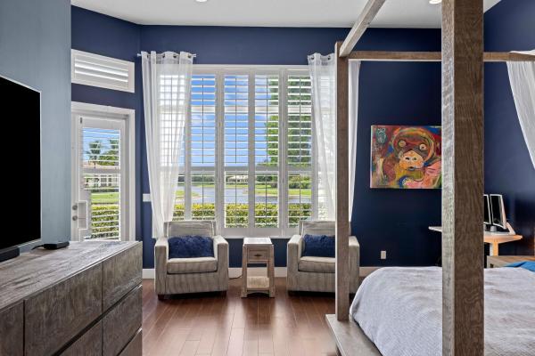 Villa Vizcaya, 357 Vizcaya Dr, Palm Beach Gardens, Florida 33418, image 2