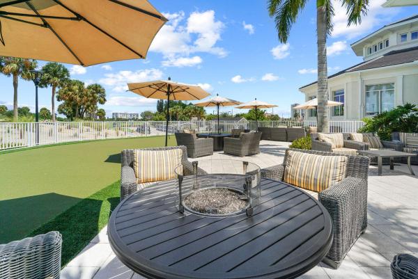 North Palm Beach Village, 717 Robin Way, North Palm Beach, Florida 33408, image 1