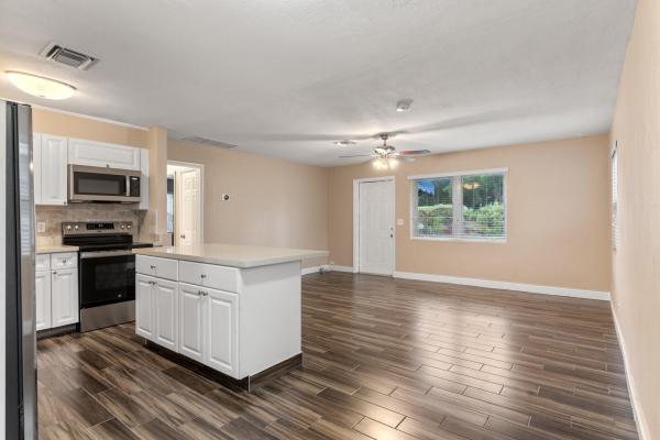 Northwood Hills, 957 30th St, West Palm Beach, Florida 33407, image 2