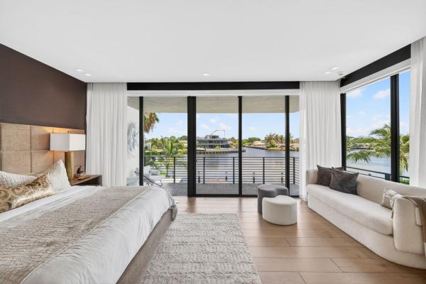 Coral Ridge, 1529 Middle River Dr, Fort Lauderdale, Florida 33304, image 2