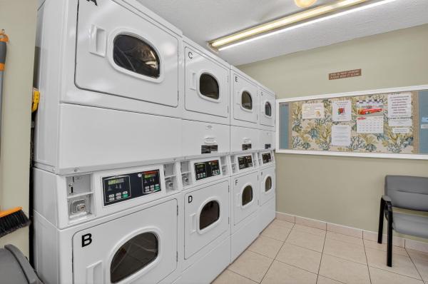 Starlite, 555 NW 4th Ave #4230, Boca Raton, Florida 33432, image 1