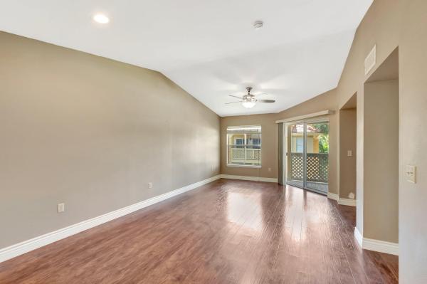 4847 Via Palm Lks #1021, West Palm Beach, Florida 33417, image 2