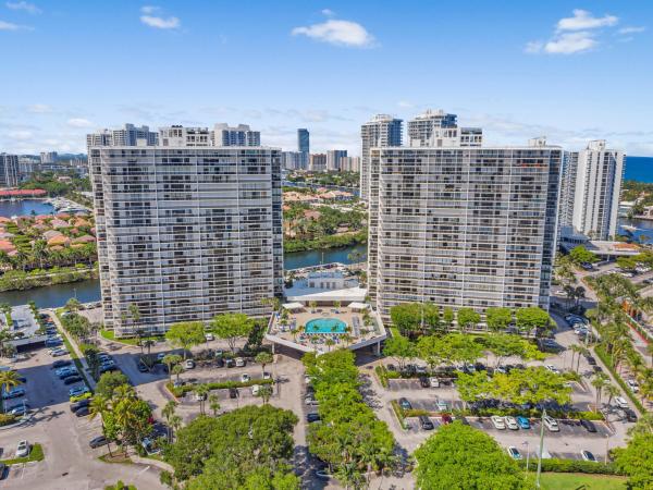 Flamenco, 3701 N Country Club Dr #404, Aventura, Florida 33180, image 3