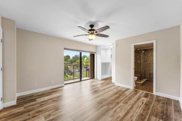 Waterford Courtyards At Crystal Lakes North, 2818 Waterford Dr S, Deerfield Beach, Florida 33442, image 3