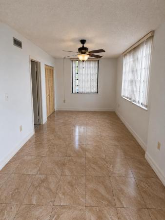 Colony Point, 1000 Colony Point Cir #315, Pembroke Pines, Florida 33026, image 3