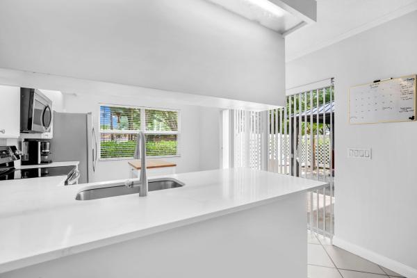 1805 Middleton Way, West Palm Beach, Florida 33409, image 1