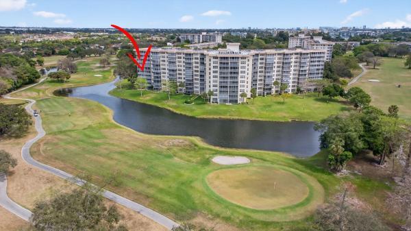 Oaks Way At Palm-Aire, 3507 Oaks Way #501, Pompano Beach, Florida 33069, image 1