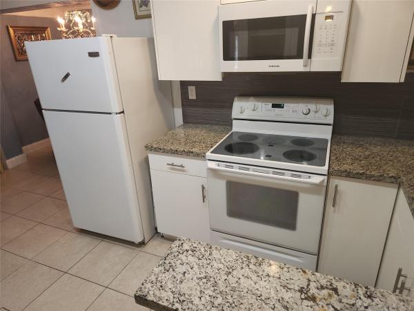 Pompano Beach Highlands, 1597 NE 53rd Ct, Pompano Beach, Florida 33064, image 2