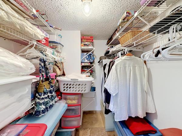 Garnet, 4270 NW 40th St #401, Lauderdale Lakes, Florida 33319, image 1