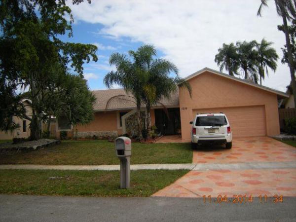 Boulevard Woods North, 7035 NW 49th Pl, Lauderhill, Florida 33319, image 2