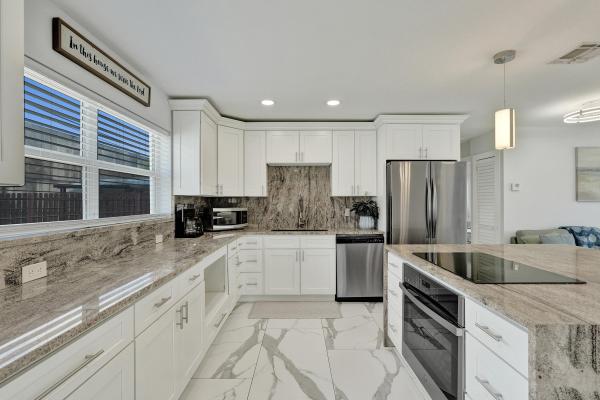 Palm Beach Square, 9446 Birmingham Dr, Palm Beach Gardens, Florida 33410, image 3
