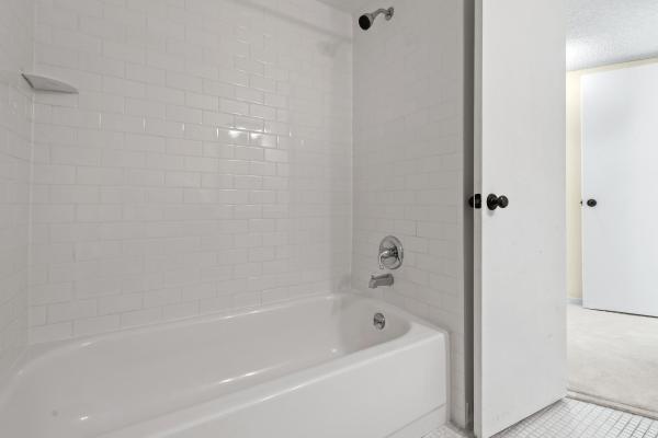Phoenix Towers, 2800 N Ocean Dr #A8B, Riviera Beach, Florida 33404, image 3