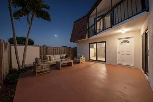 Somerset, 3798 Victoria Dr, West Palm Beach, Florida 33406, image 1